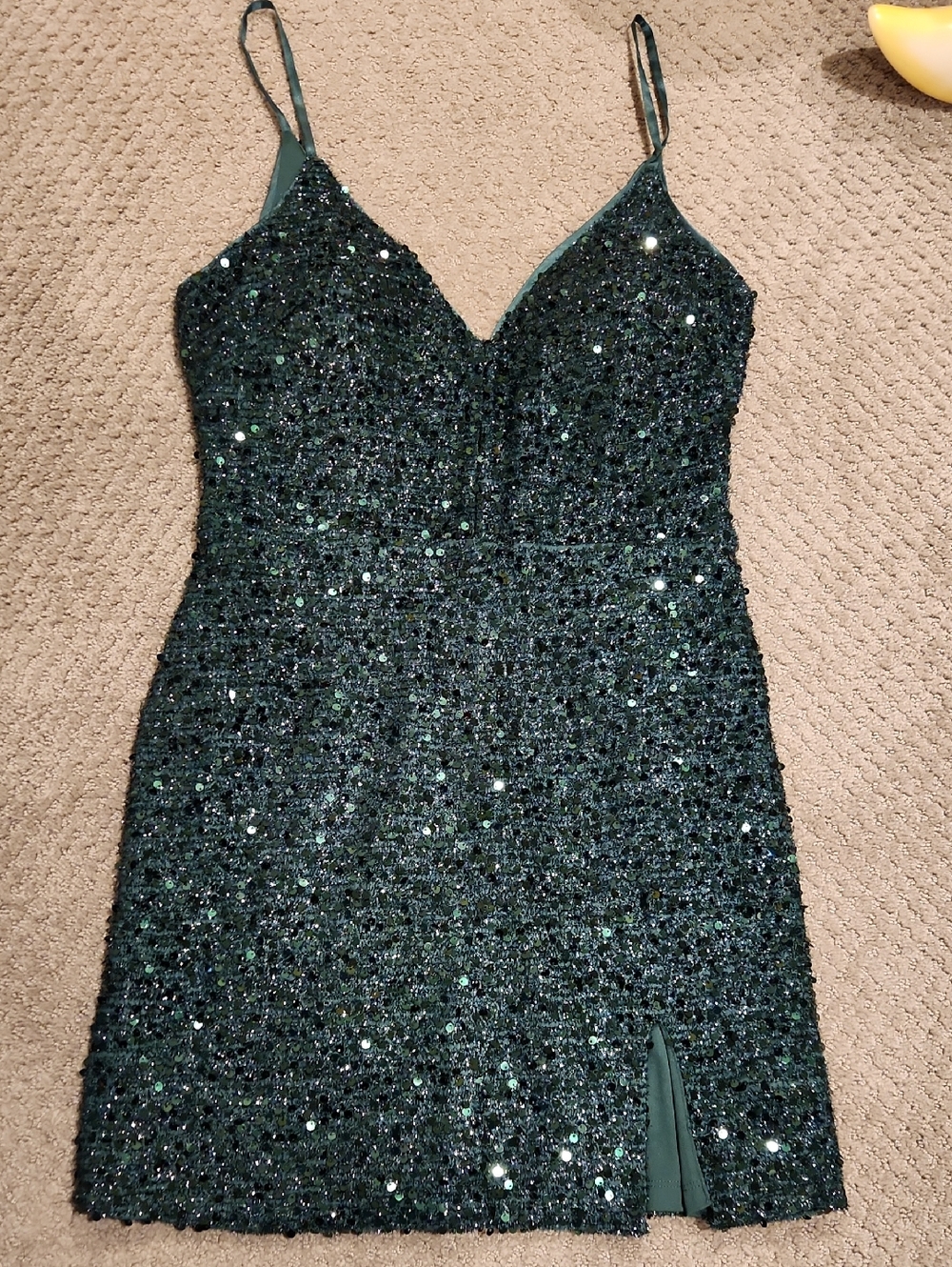 NEW DEAR MOON Green Sequin Spaghetti-Strap Mini Dress. Sz 11 Dillards